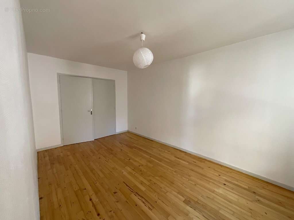 Maison à SAINT-JUST-SAINT-RAMBERT