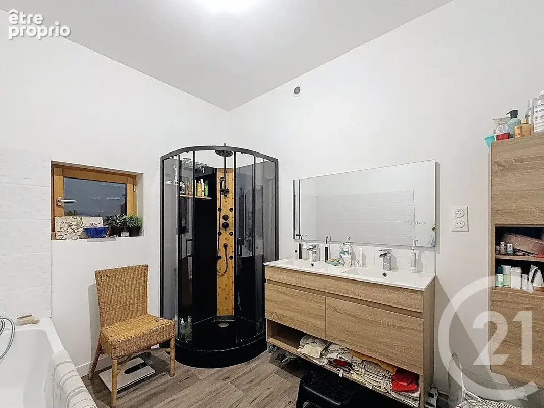 Maison 5 pièces 132 m² à vendre à Taninges (74440) - photo 8
