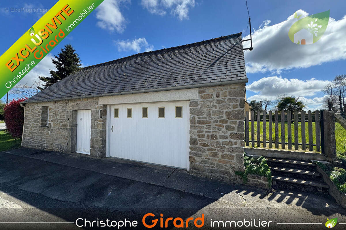 Terrain à VILDE-GUINGALAN