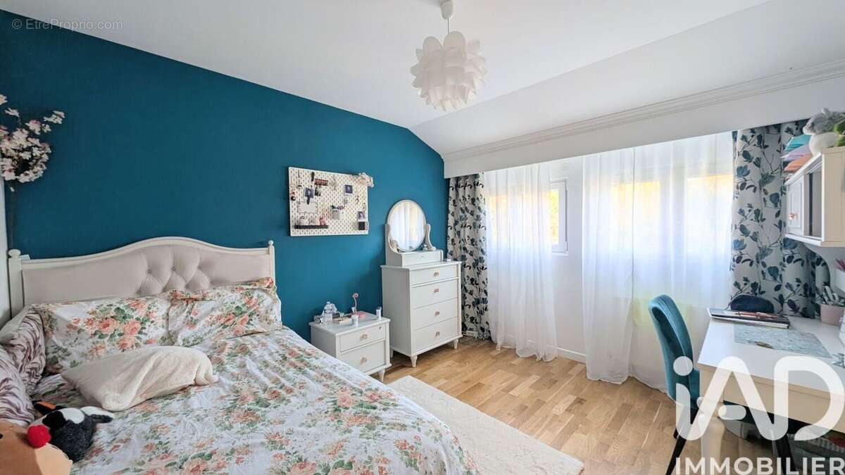 Photo 4 - Maison à SAINTE-GENEVIEVE-DES-BOIS