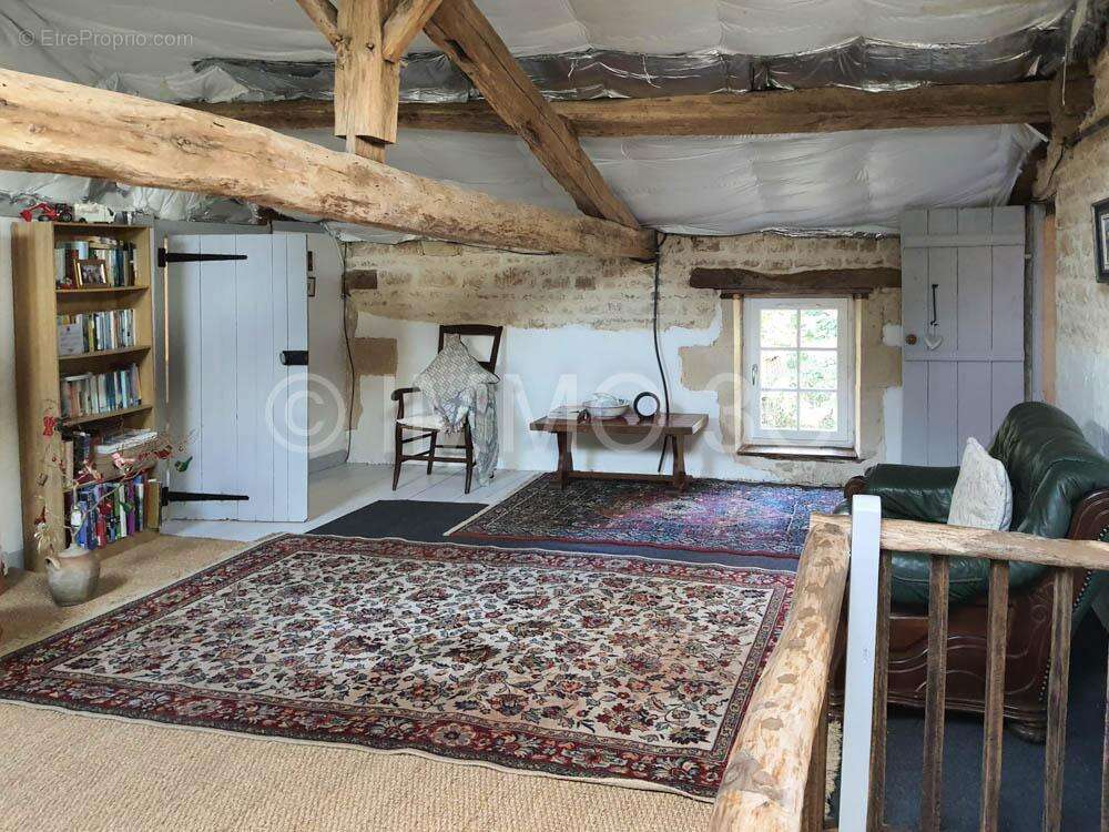 Maison à CHEF-BOUTONNE