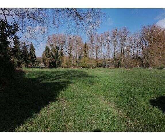 Terrain à ABBEVILLE