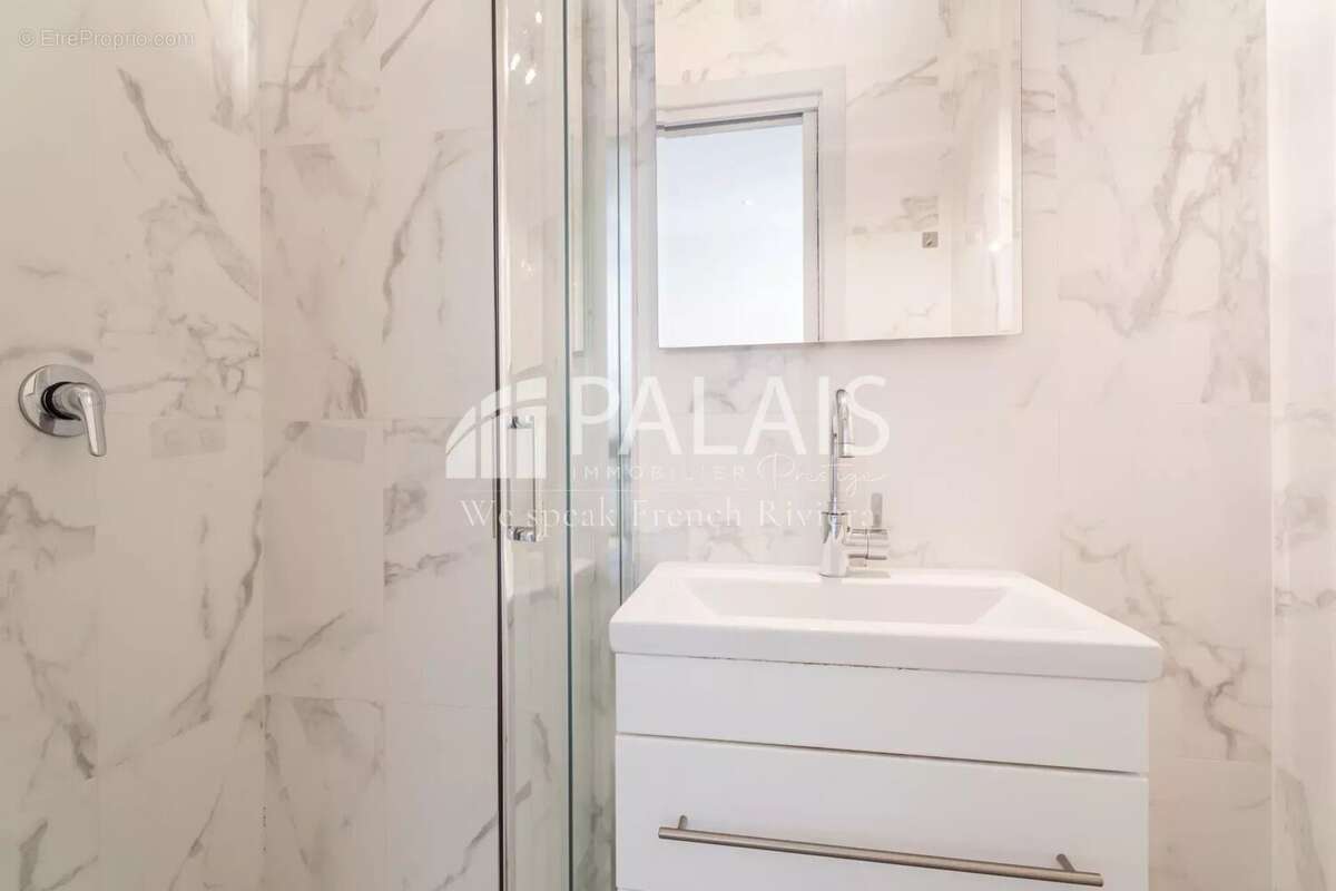 Appartement à BEAULIEU-SUR-MER