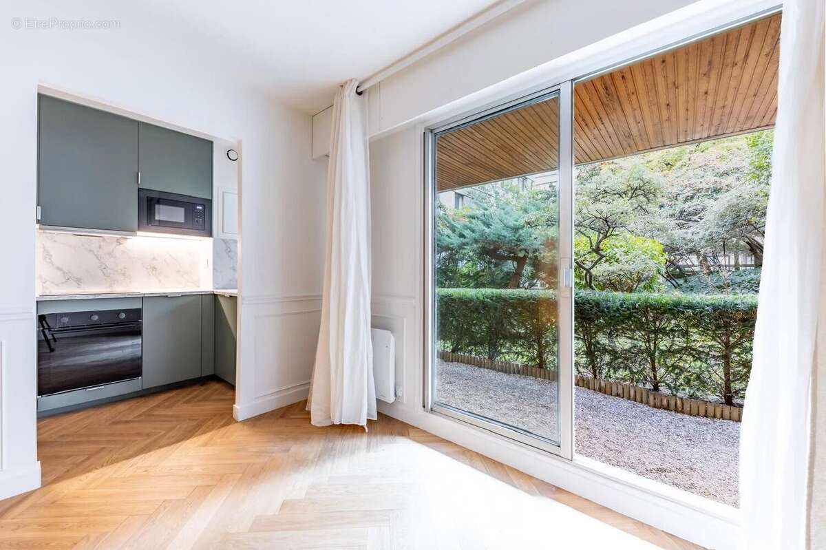 Appartement 49 m² à Paris-15e  - photo 3
