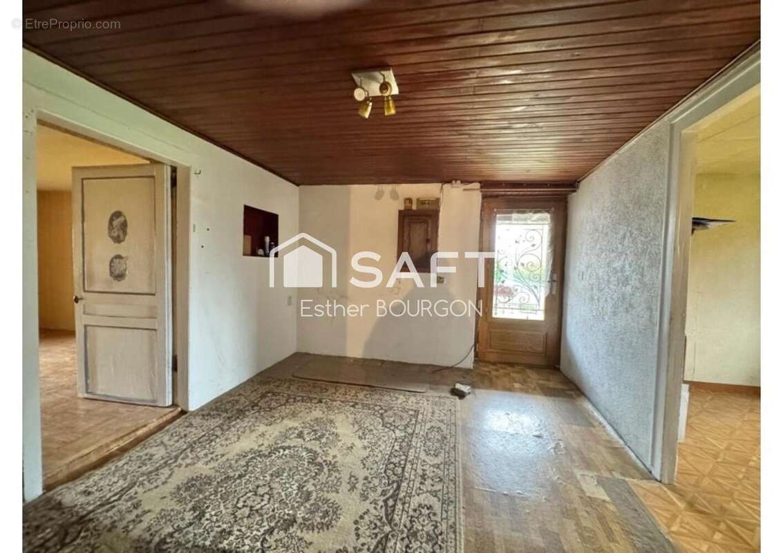 Photo 8 - Maison à VILLERS-FARLAY