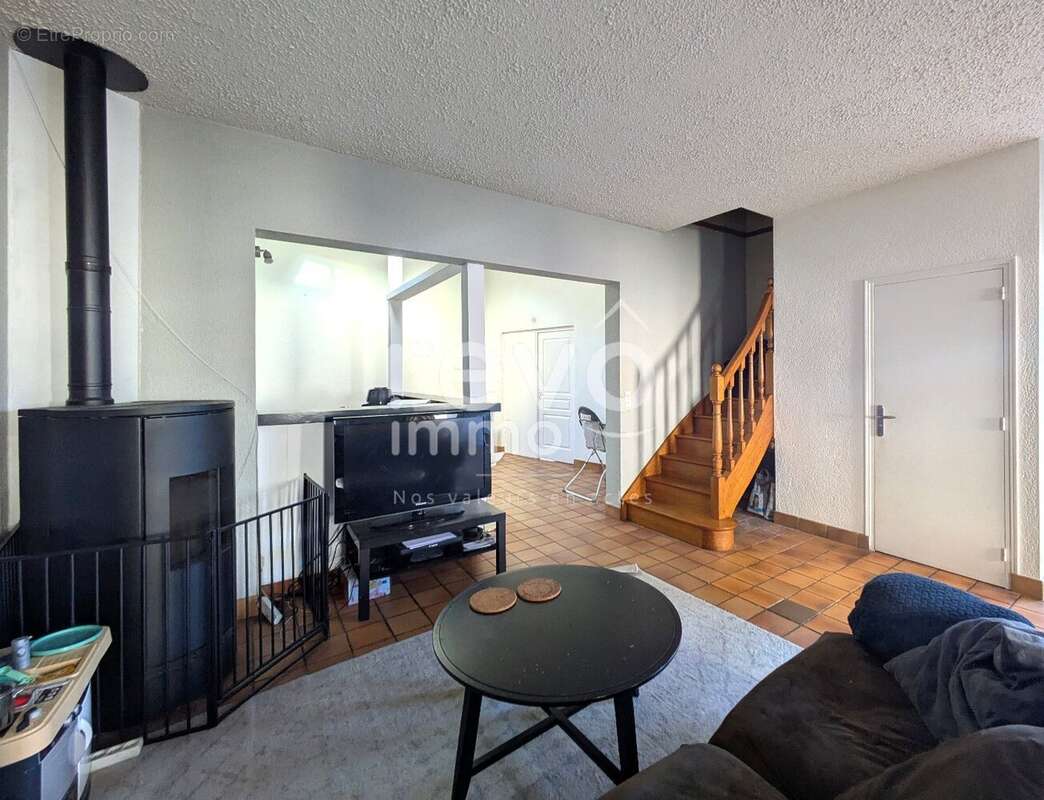 Maison à SAINT-COLOMBAN