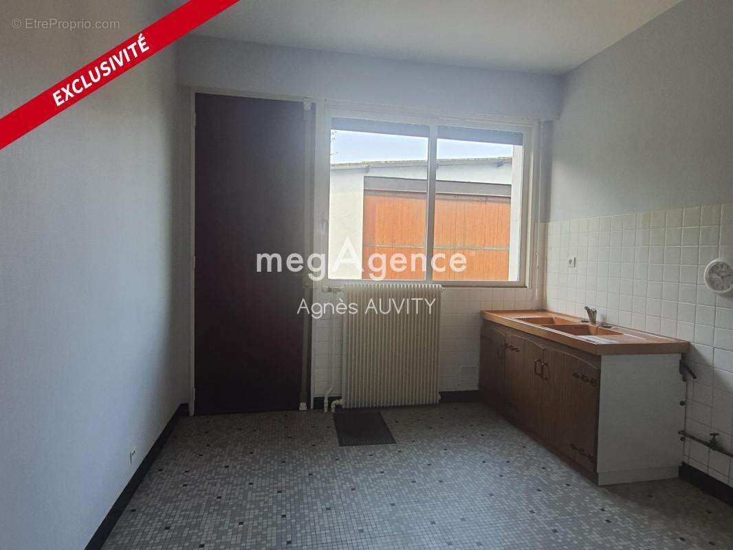 Maison à NERIS-LES-BAINS