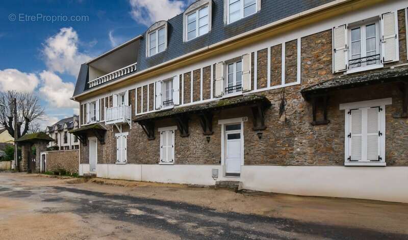 Appartement à RIS-ORANGIS