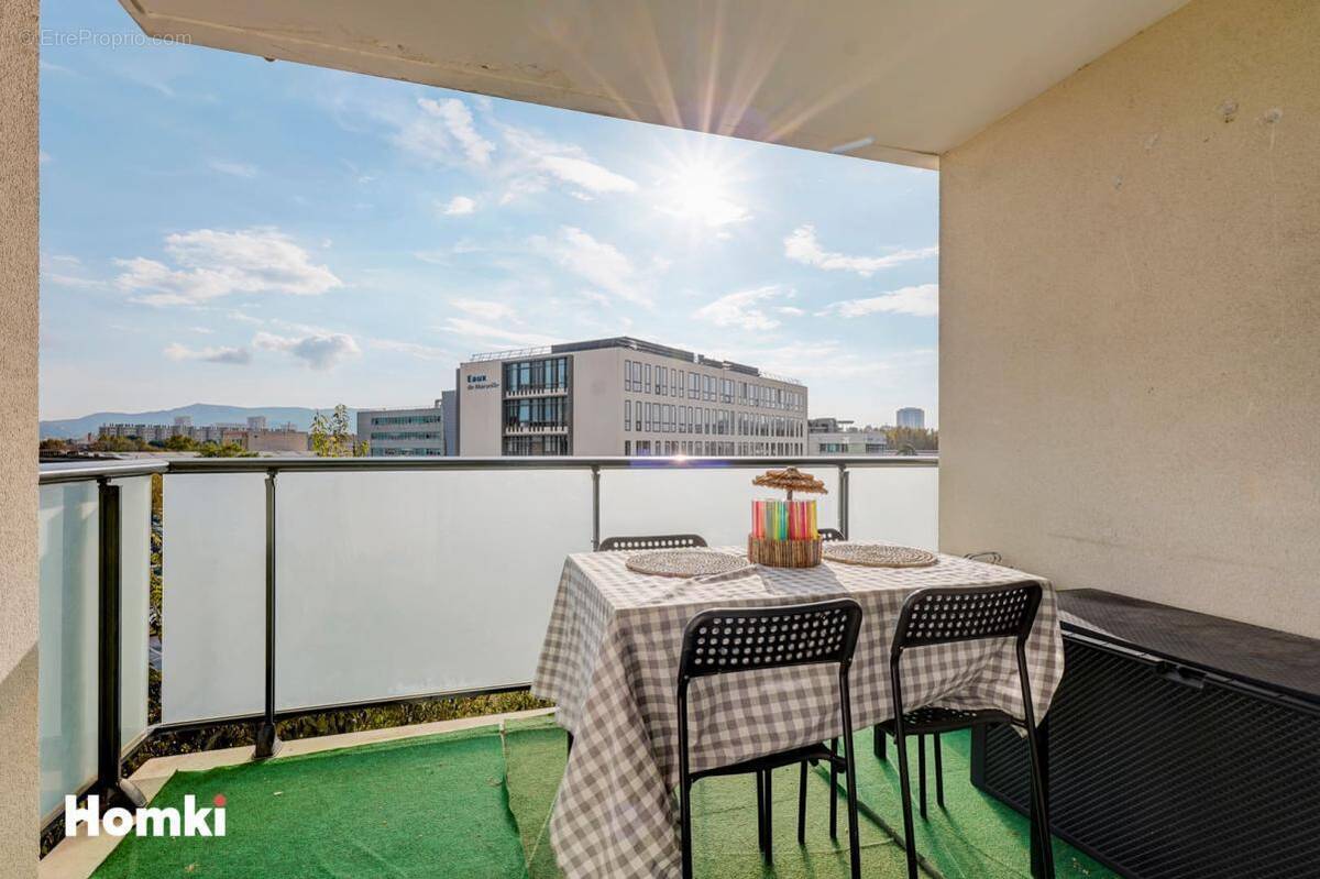 Appartement à MARSEILLE-10E
