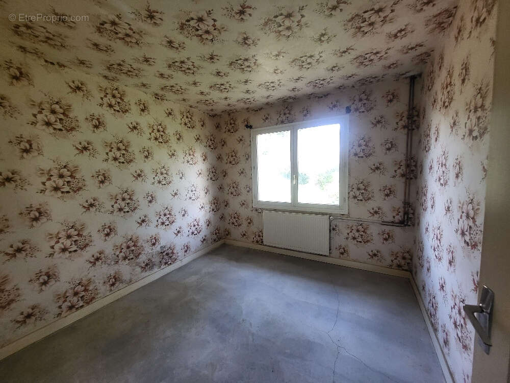 Maison à SAINT-MARCEL