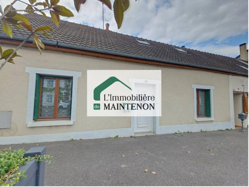 Maison à RAMBOUILLET