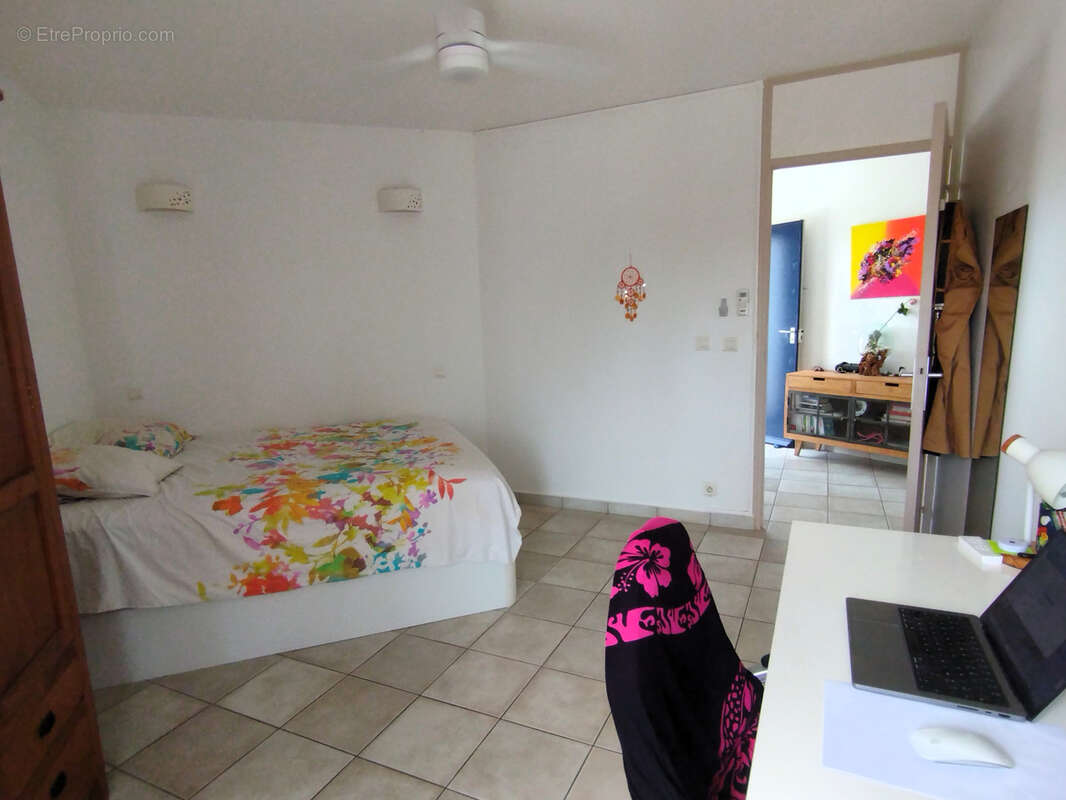 Vue mer imprenable  pour ce superbe appartement 3 piéces dans résidence sécurisée avec pisicne - photo 13