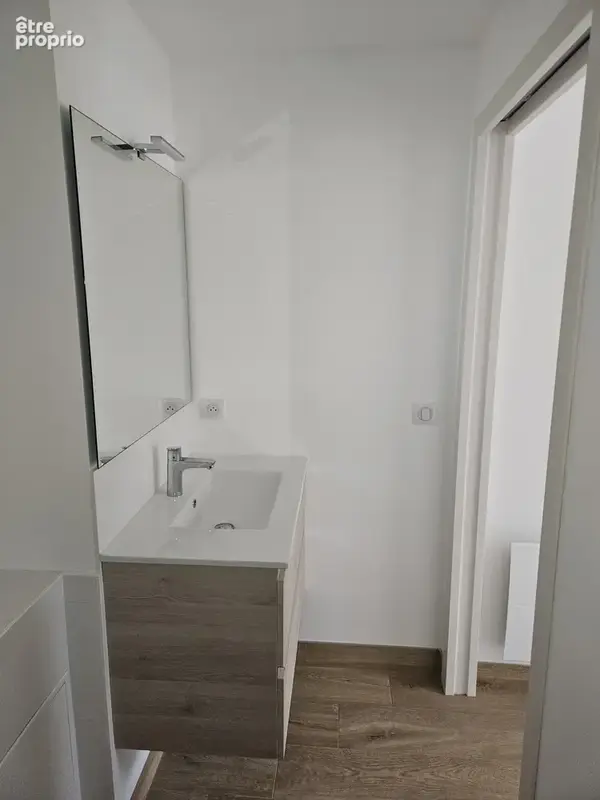 À Vendre - T2 Hyper Centre de 31 m2 - photo 5