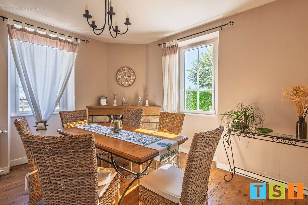 Maison à MAZERES-SUR-SALAT