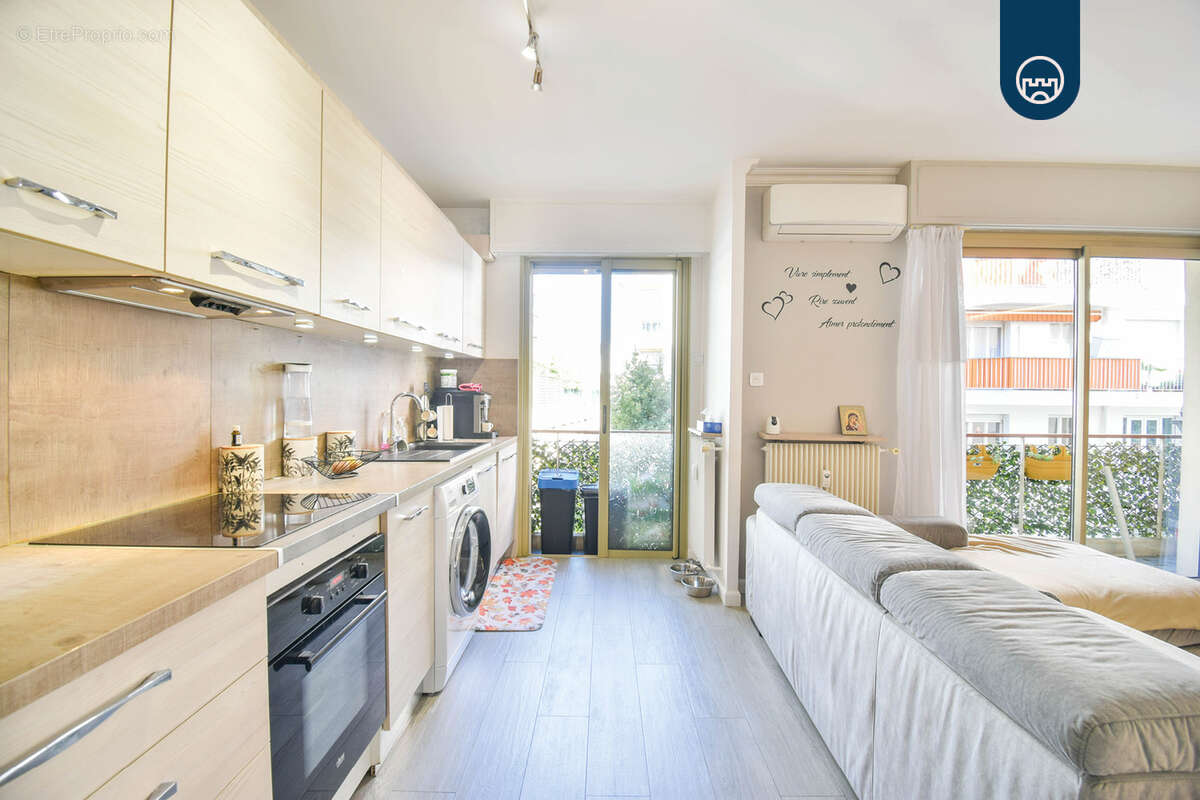 Appartement à NICE