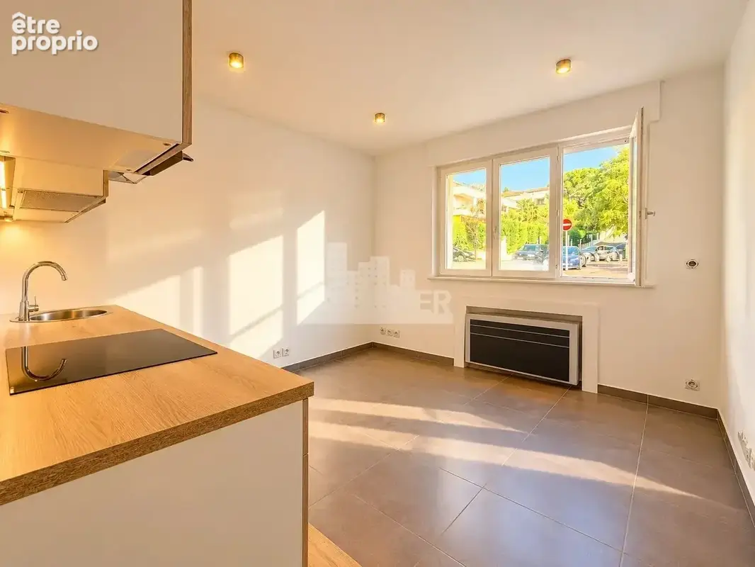 Juan-les-pins – 2 pièces de 25 m² – à 5 min des plages – idéal investisseur - photo 2