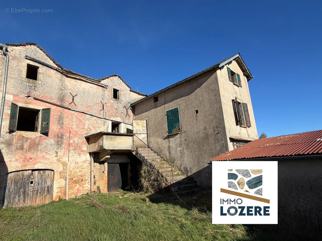 Maison à LE MASSEGROS