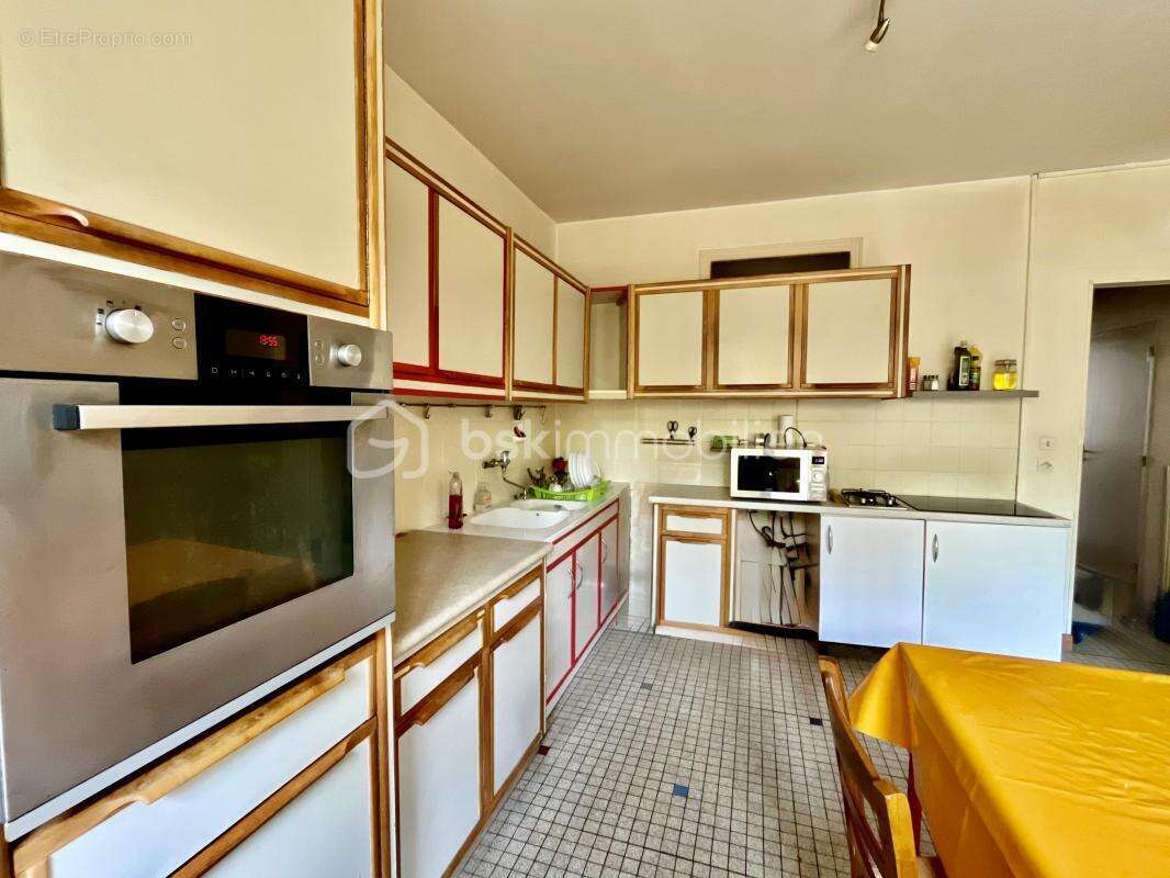Maison de village - 130 m² - 6 pièces - photo 4