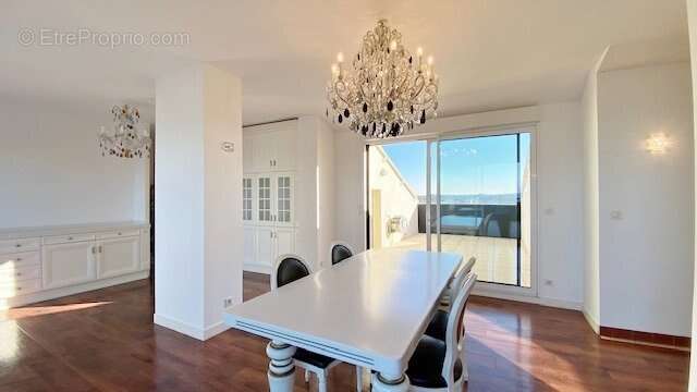 Exceptionnel attique de type 4 pièces de 103 m2 soit 140 m2 hors loi carrez avec 60 m2 de terrasses - photo 26
