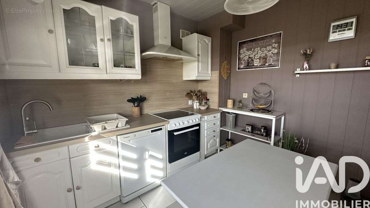 Maison 110 m² à Nargis  - photo 7