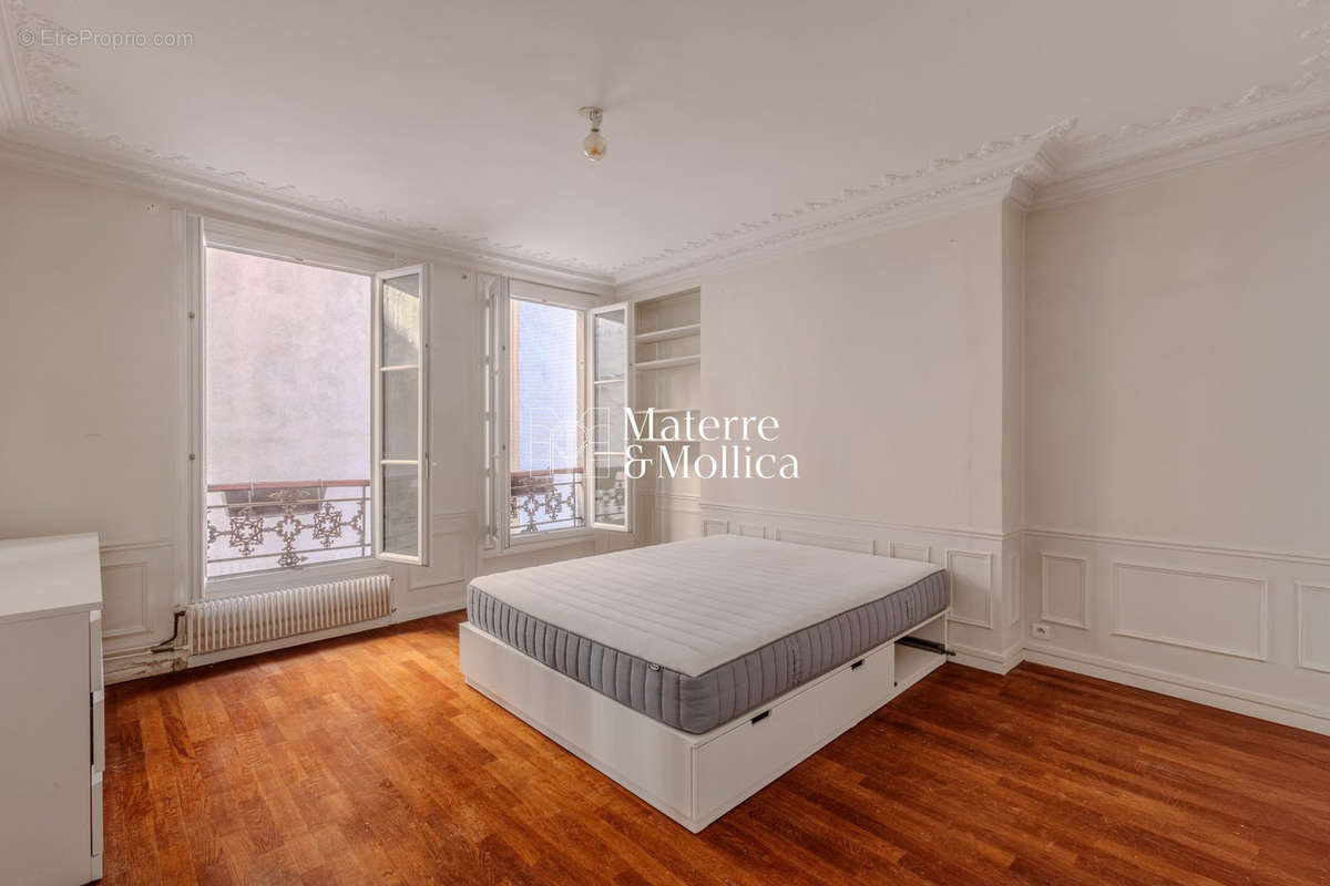 Appartement à PARIS-6E