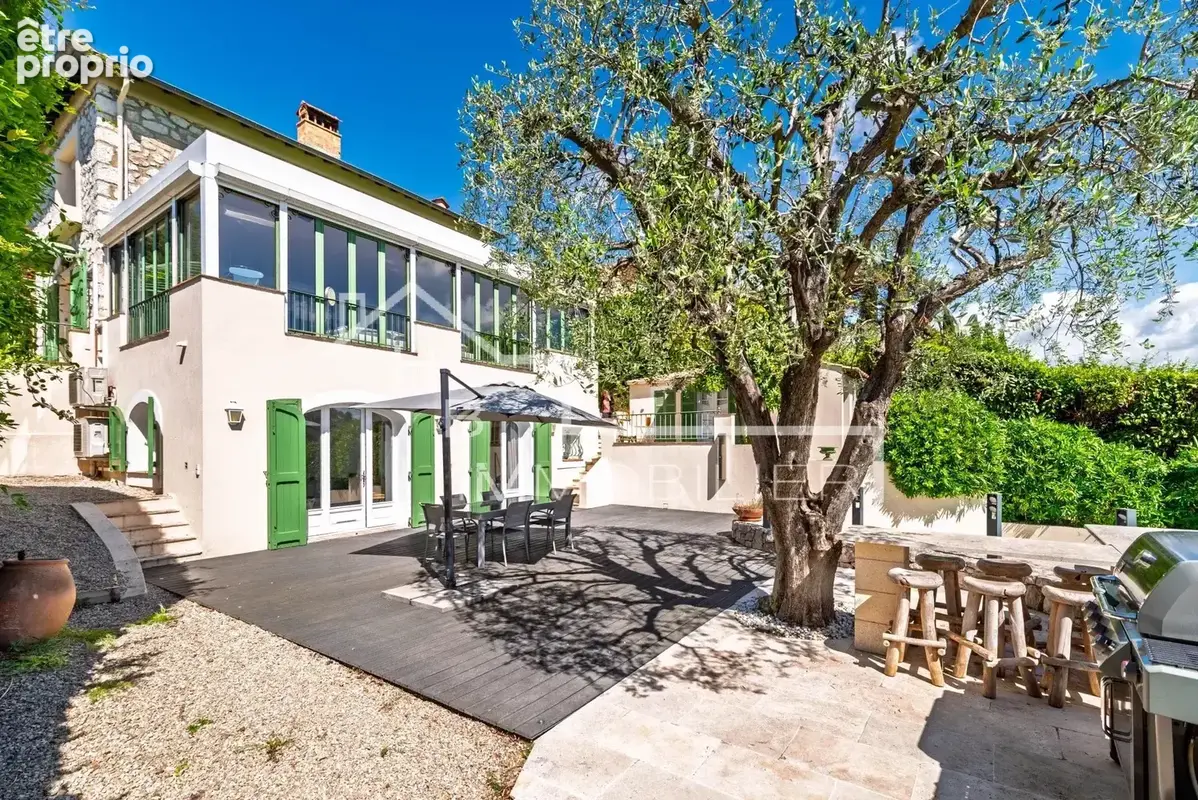 Maison 233 m² à La Colle-Sur-Loup  - photo 7