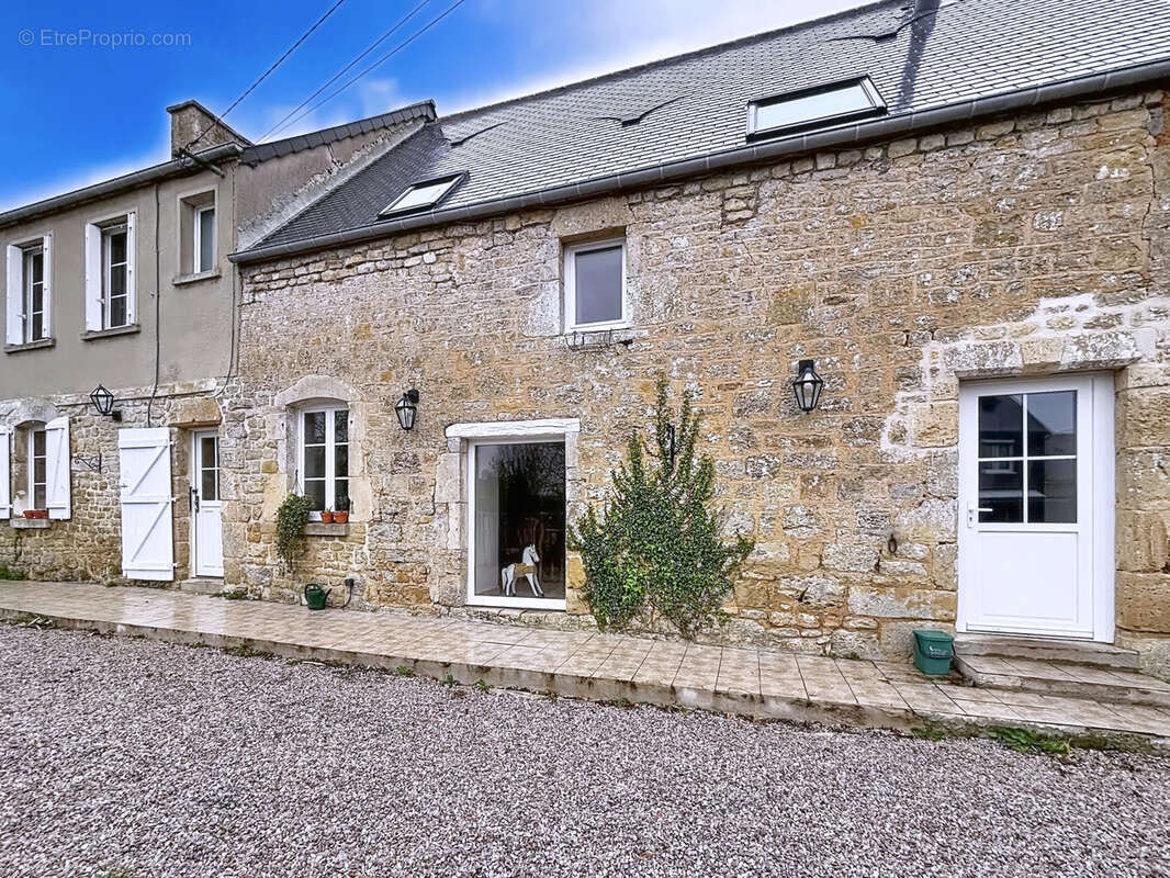 Maison à PICAUVILLE