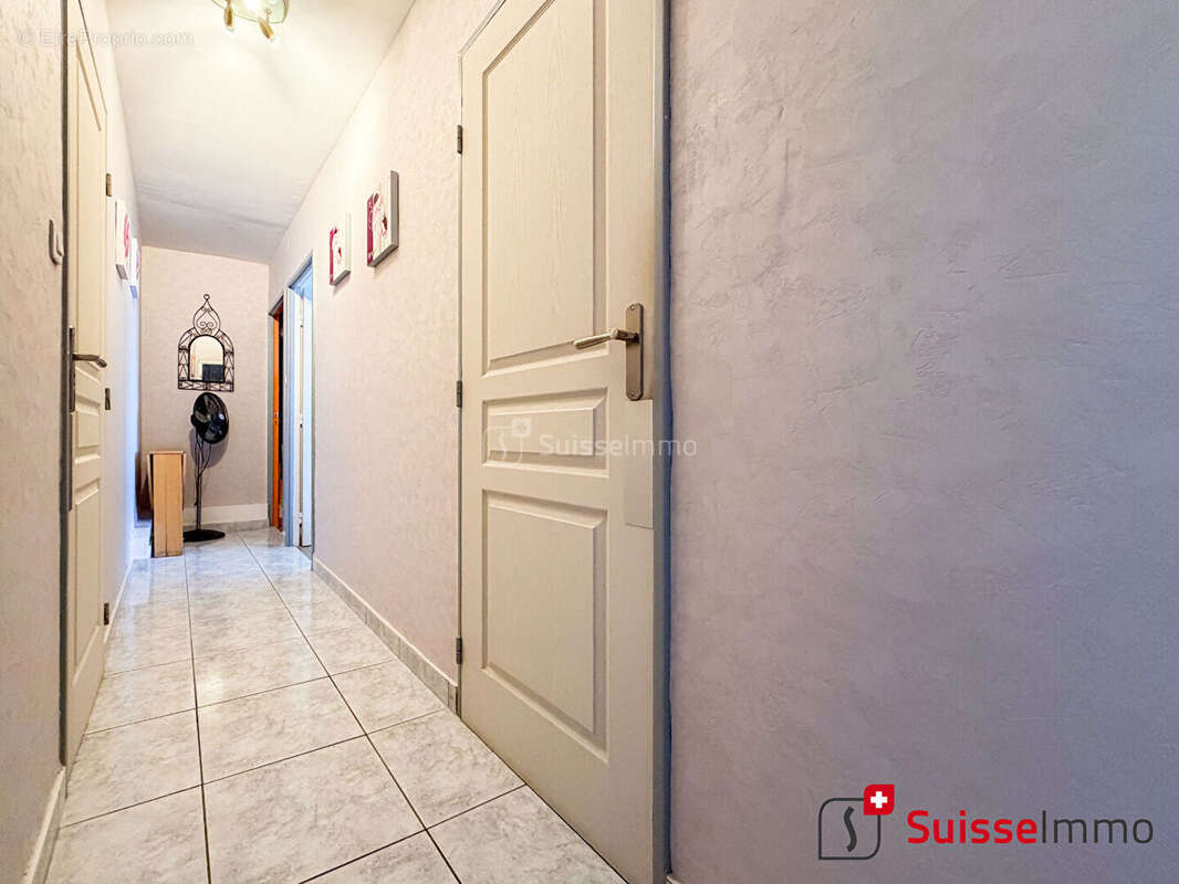 Appartement Grand Charmont 3 pièces 78.4 m2 - photo 7