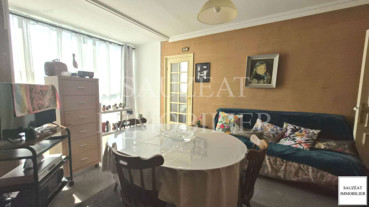 Appartement à BAGNEUX