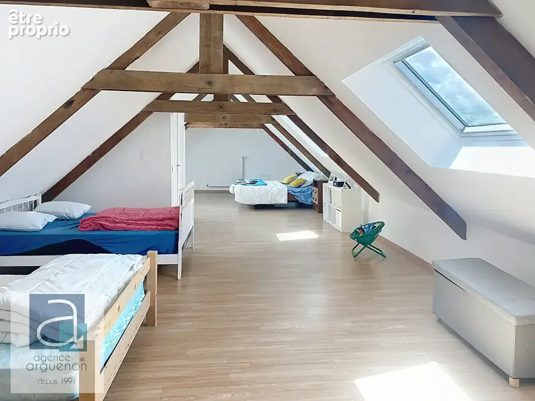 SAINT-JACUT-DU-MENÉ - Maison de caractère au coeur d'un environnement privilégié - photo 6