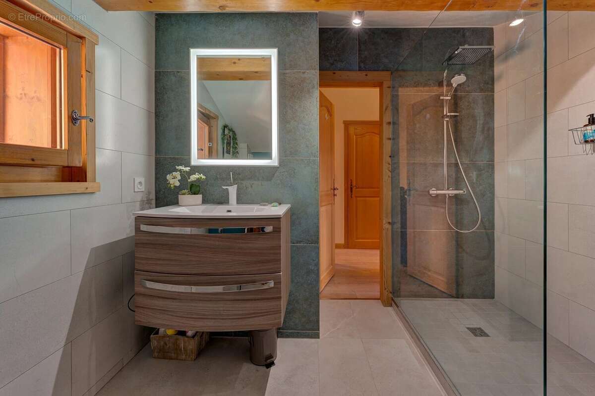 Maison à LES HOUCHES