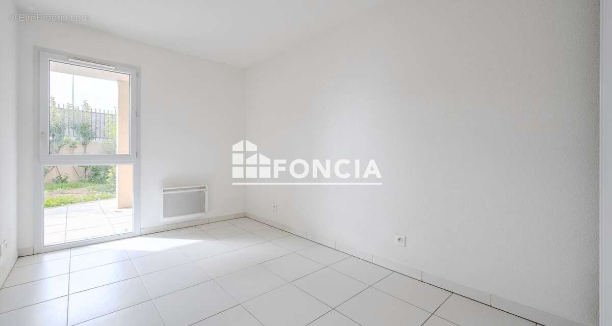 Appartement à SAINT-MAXIMIN-LA-SAINTE-BAUME