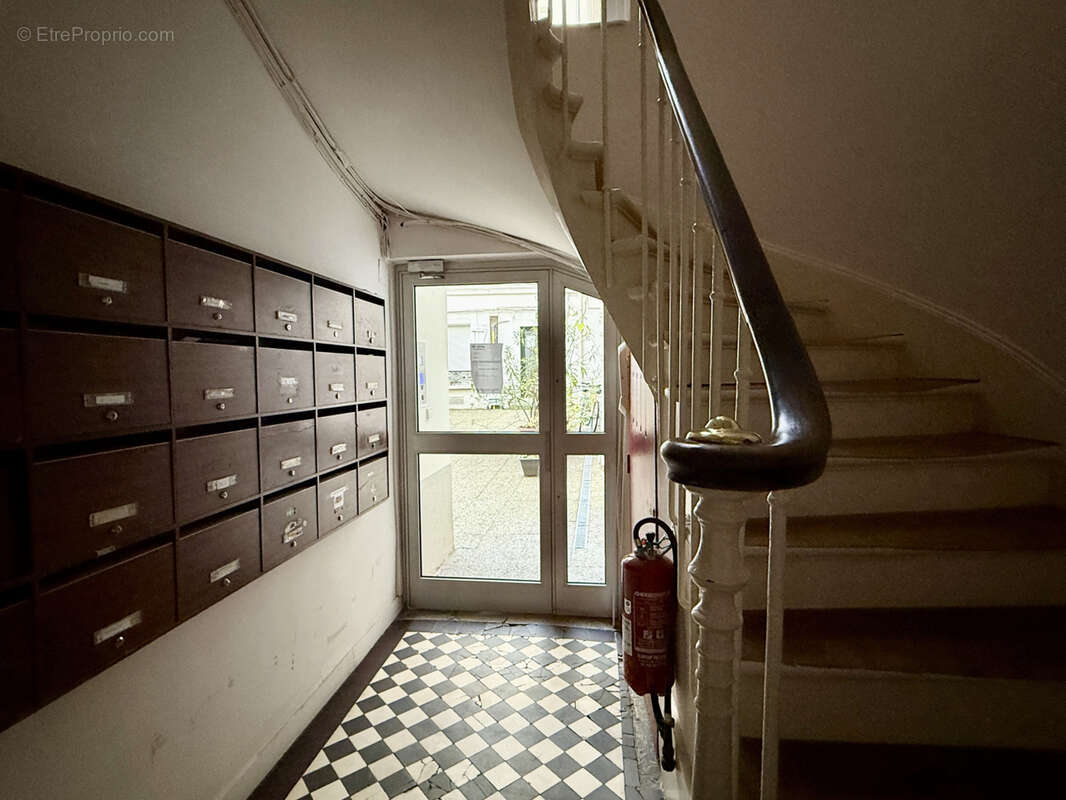 Appartement à PARIS-15E