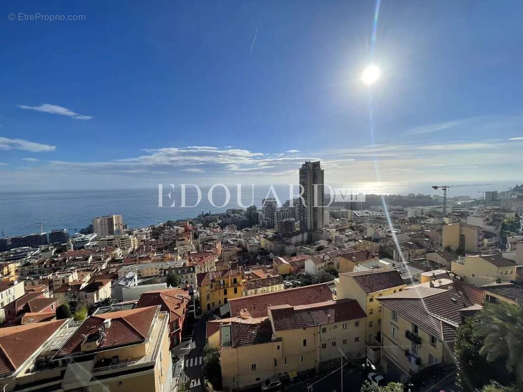 Appartement à BEAUSOLEIL