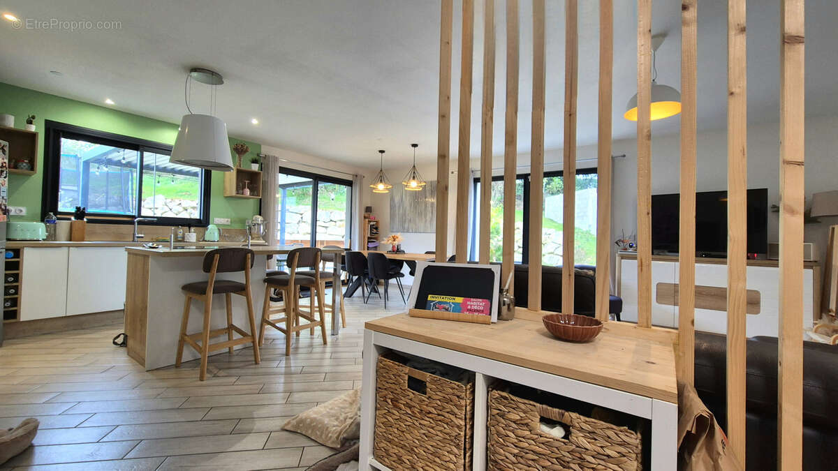 Maison à CHATUZANGE-LE-GOUBET