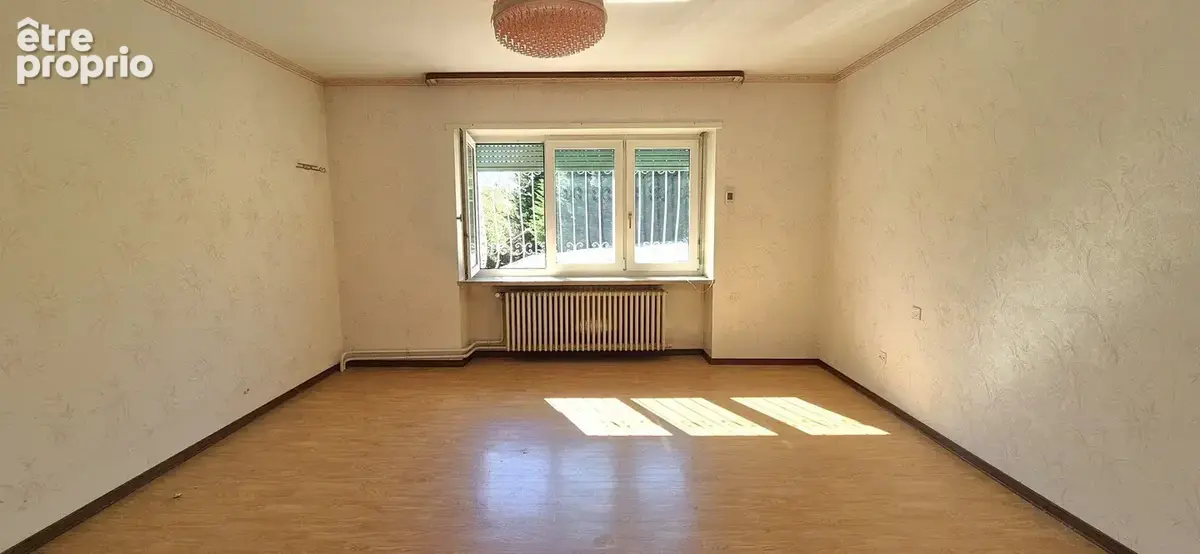 Maison 4 pièces 164 m², jardin, garage, cave - photo 7