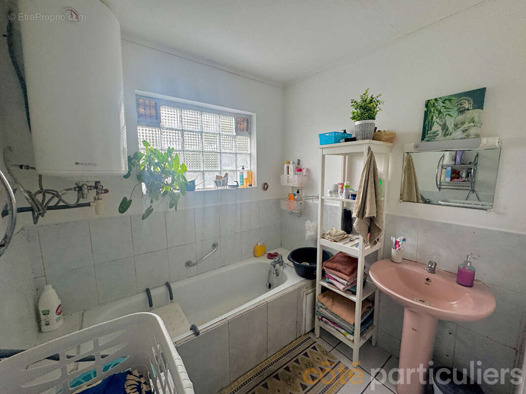 Maison à SAINT-PHILIPPE