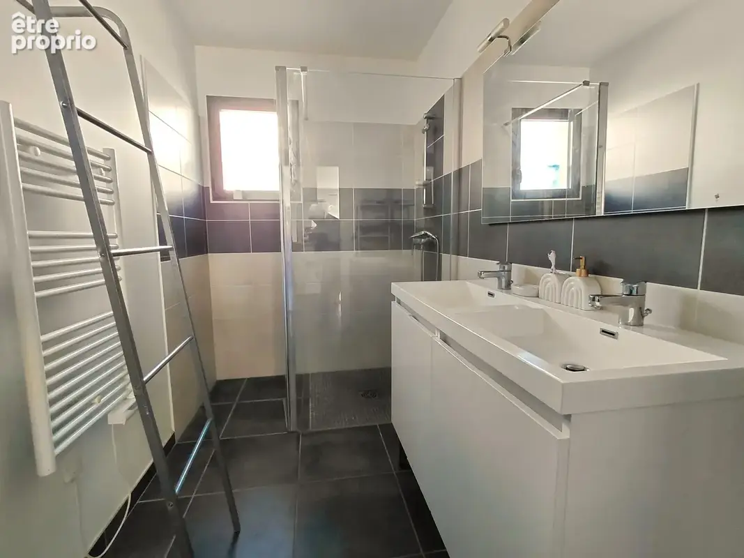 A VENDRE Maison récente de plain pied avec piscine au coeur de Chancelade! - photo 7