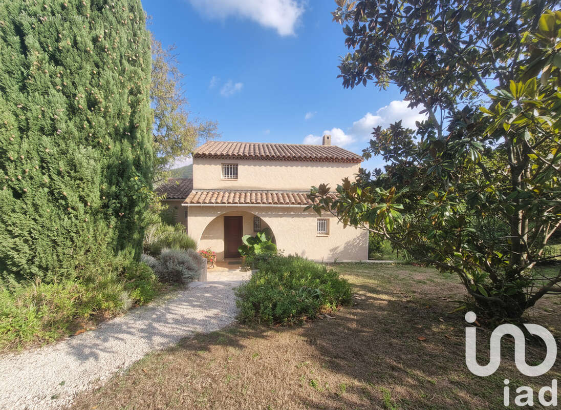 Photo 6 - Maison à LE REVEST-LES-EAUX