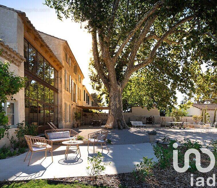 Photo 1 - Maison à SAINT-PIERRE-DE-MEZOARGUES