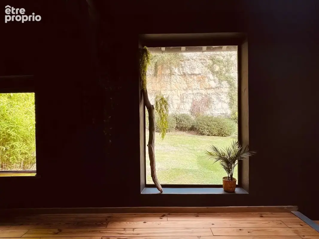 AISNE - Au calme dans village maison de caractère sur 5580 m2 terrain avec terrasses, falaise et bois - photo 8