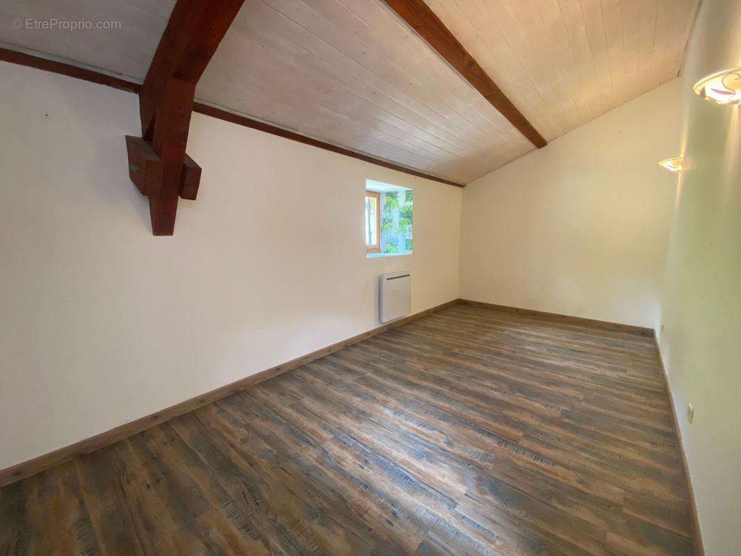 Maison de charme vue rivière – 139 m² – 2 logements indépendants - photo 11