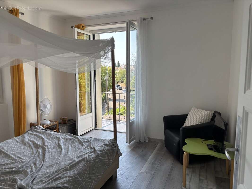 Maison 76 m² à Aubenas  - photo 4
