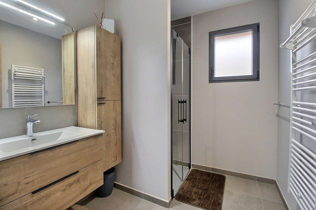 Maison à SAINT-GENGOUX-LE-NATIONAL