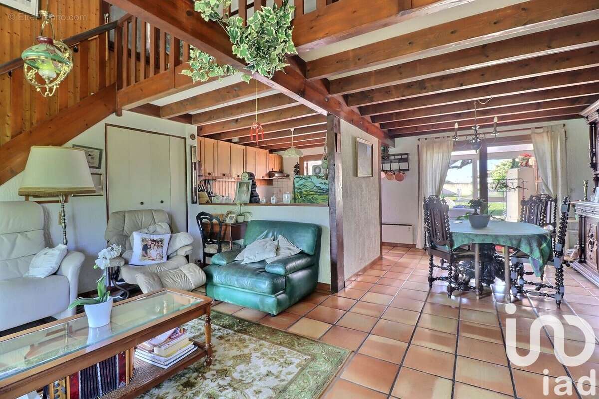 Photo 3 - Maison à VILLENAVE-D'ORNON