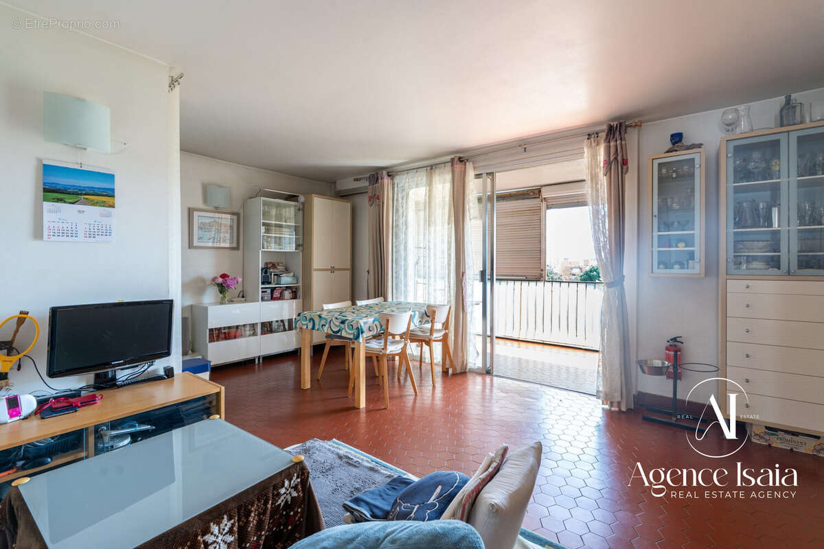 Appartement à LE LAVANDOU