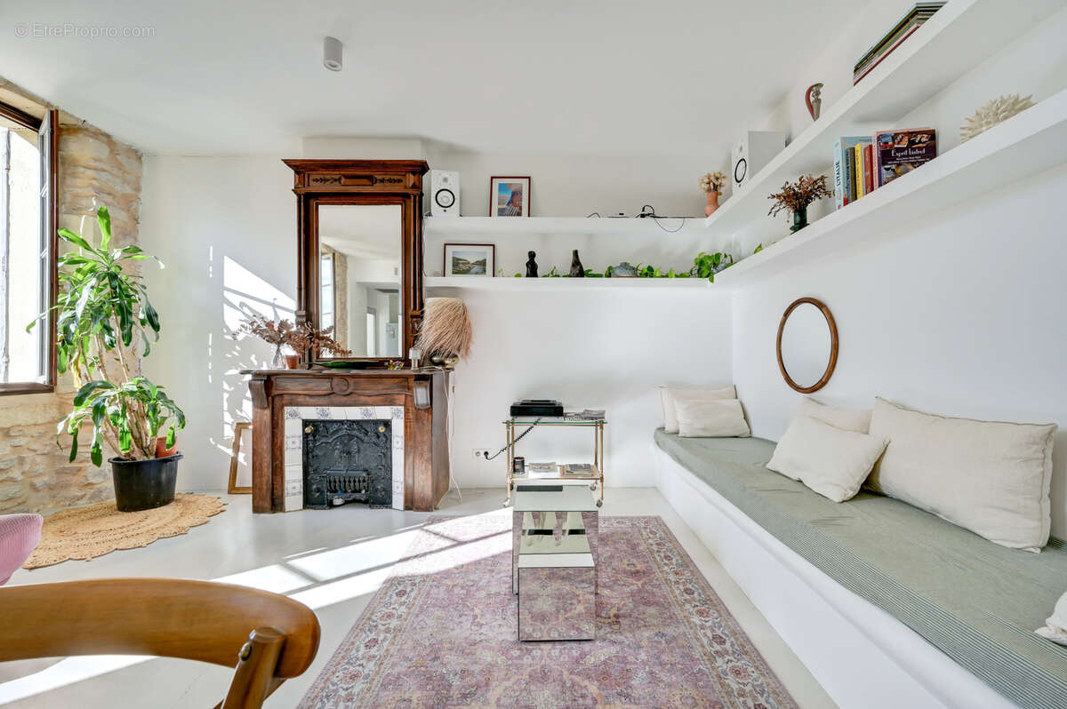 Appartement à MARSEILLE-6E