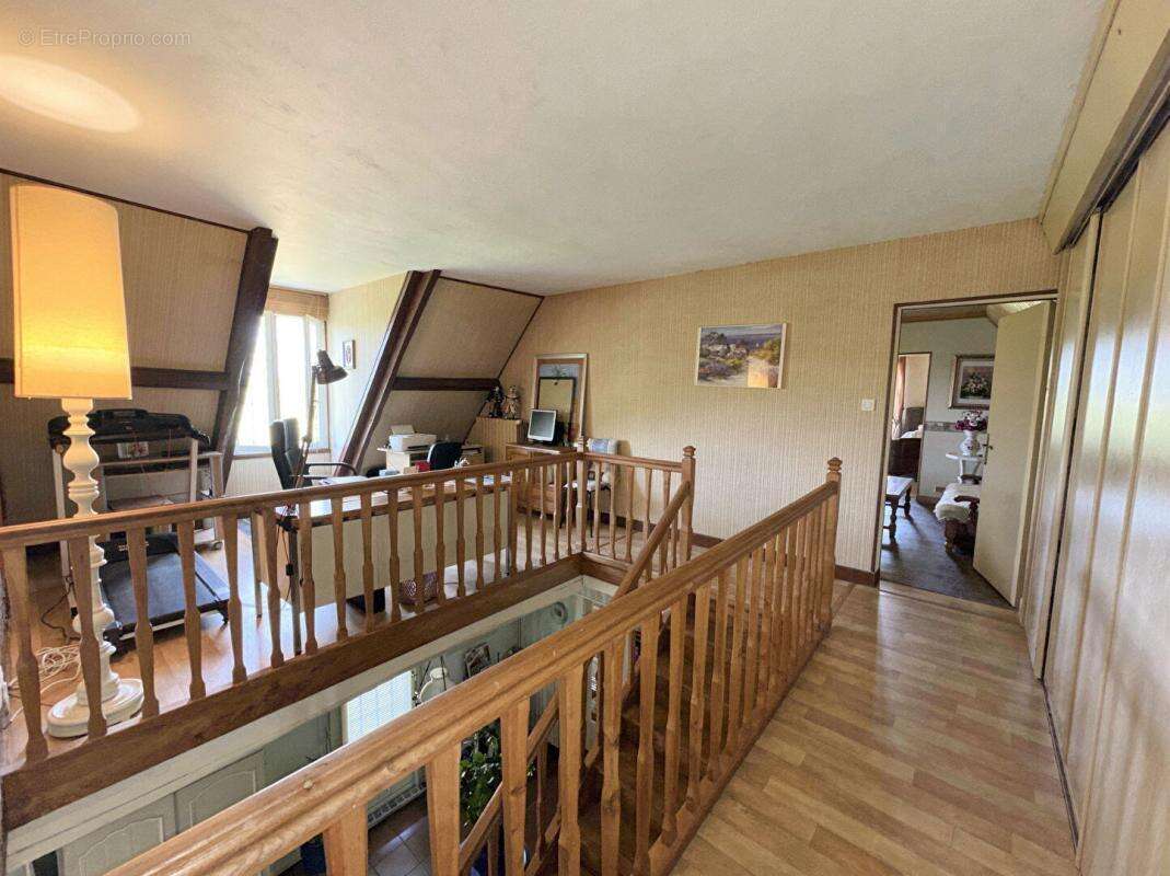 Maison 175 m² à Nanthiat  - photo 11