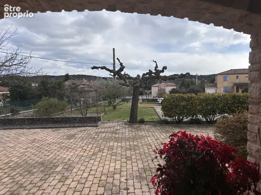 Saint Privat des Vieux , superbe propriété sur 1200 m2 de terrain - photo 6