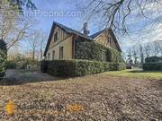 Maison à BOURG-ET-COMIN